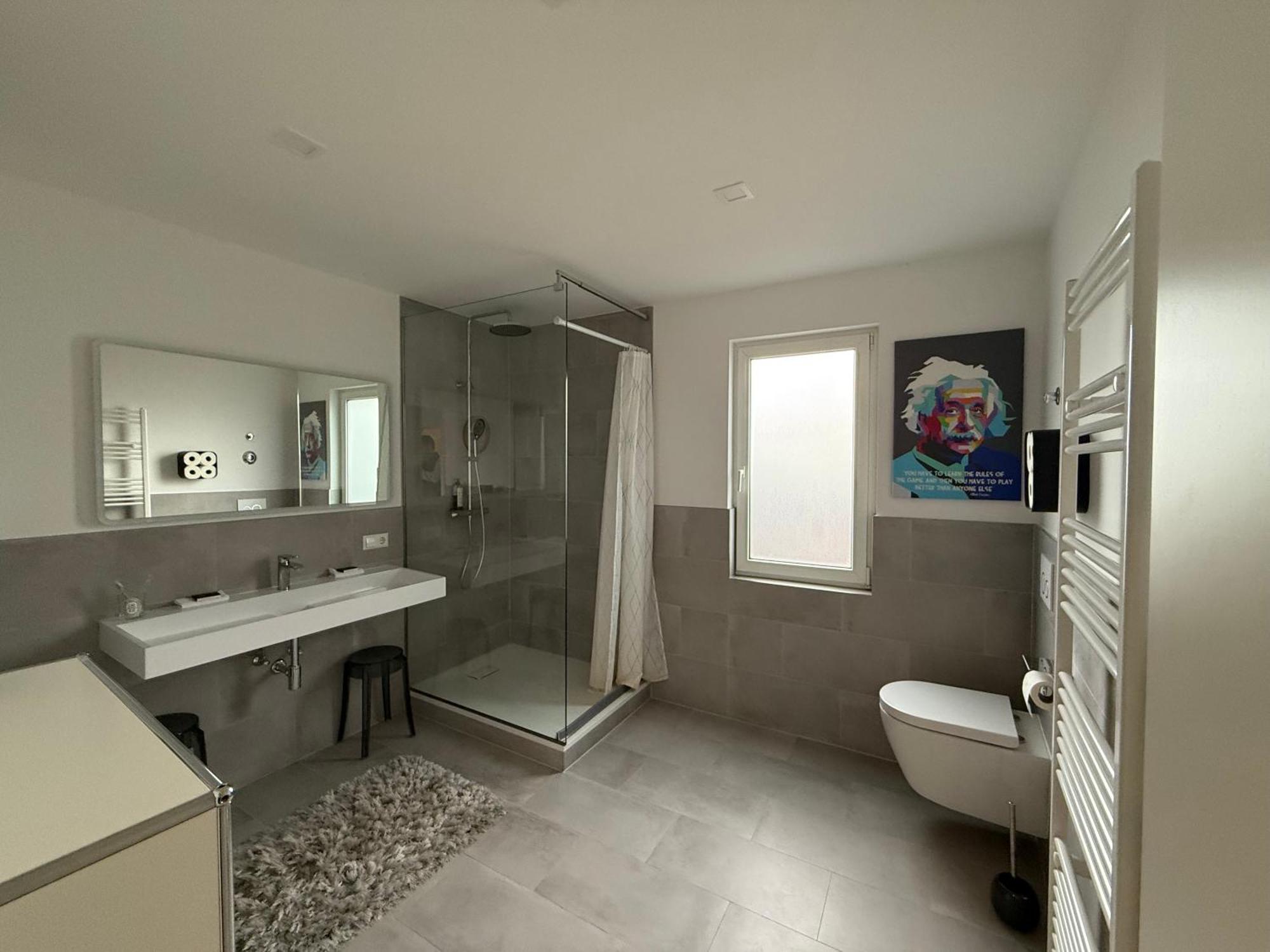 Stylisches Apartment Mit Grossem Tageslichbad Am Marktplatz 레온베르크 외부 사진