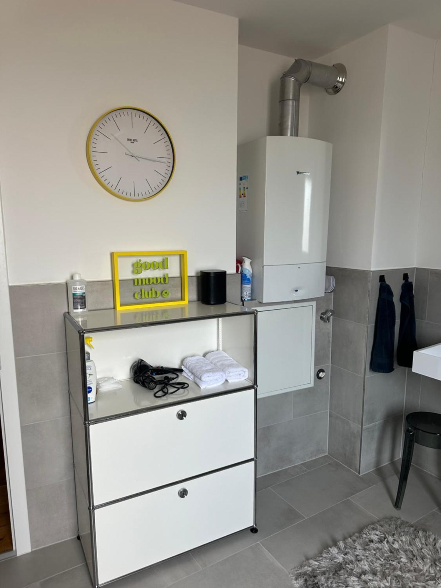 Stylisches Apartment Mit Grossem Tageslichbad Am Marktplatz 레온베르크 외부 사진